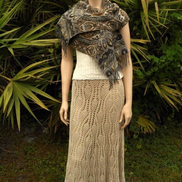 NWOT CASHMINK 100& Acrylic Swirl & Paisley Scarf/Wrap Made in Germany - Picture 2 of 8